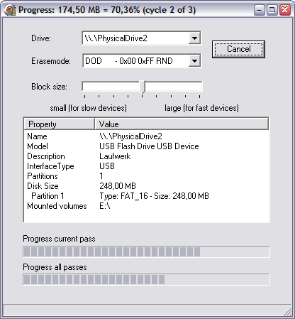 Secreenshot of DeviceEraser while erasing a USB stick